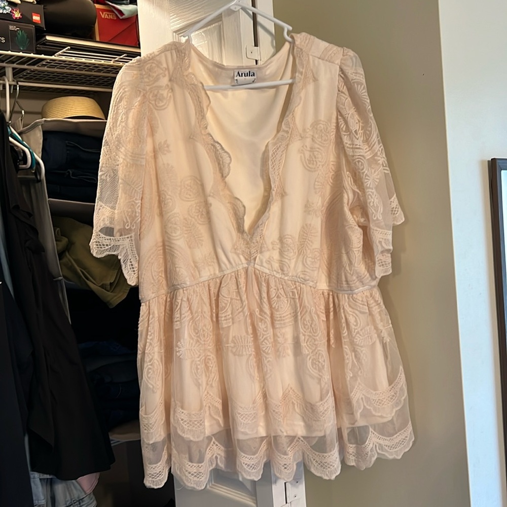 Arula Cream Lace Top